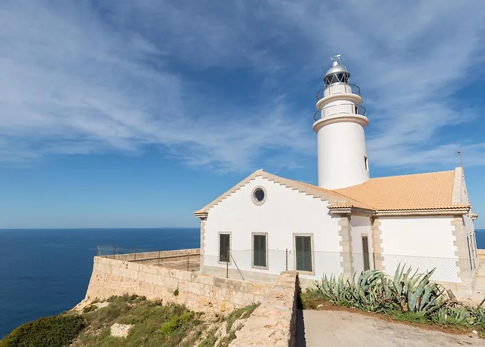 Bq Cala Ratjada (Adults Only)